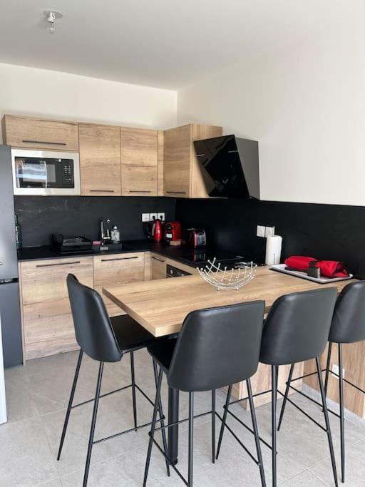 Superbe Appartement Neuf Aucalme Saint-Mandrier-sur-Mer Εξωτερικό φωτογραφία